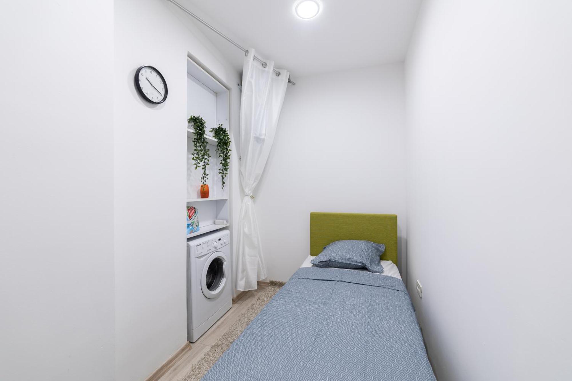 Old Town Colorful Two-Bedroom Apartment 사라예보 외부 사진