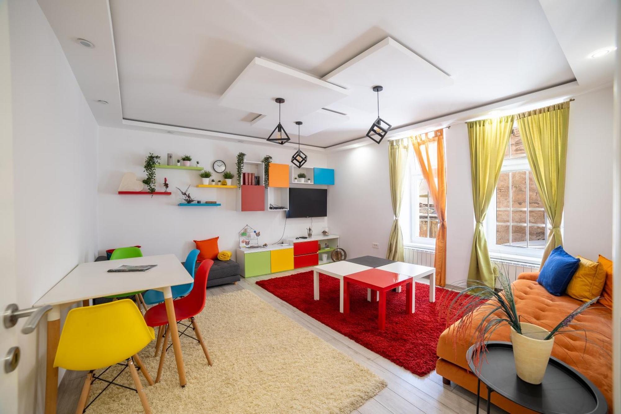 Old Town Colorful Two-Bedroom Apartment 사라예보 외부 사진