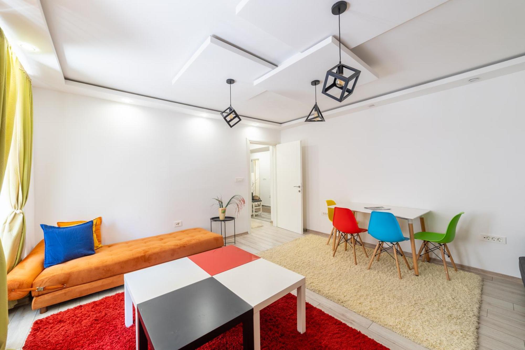 Old Town Colorful Two-Bedroom Apartment 사라예보 외부 사진