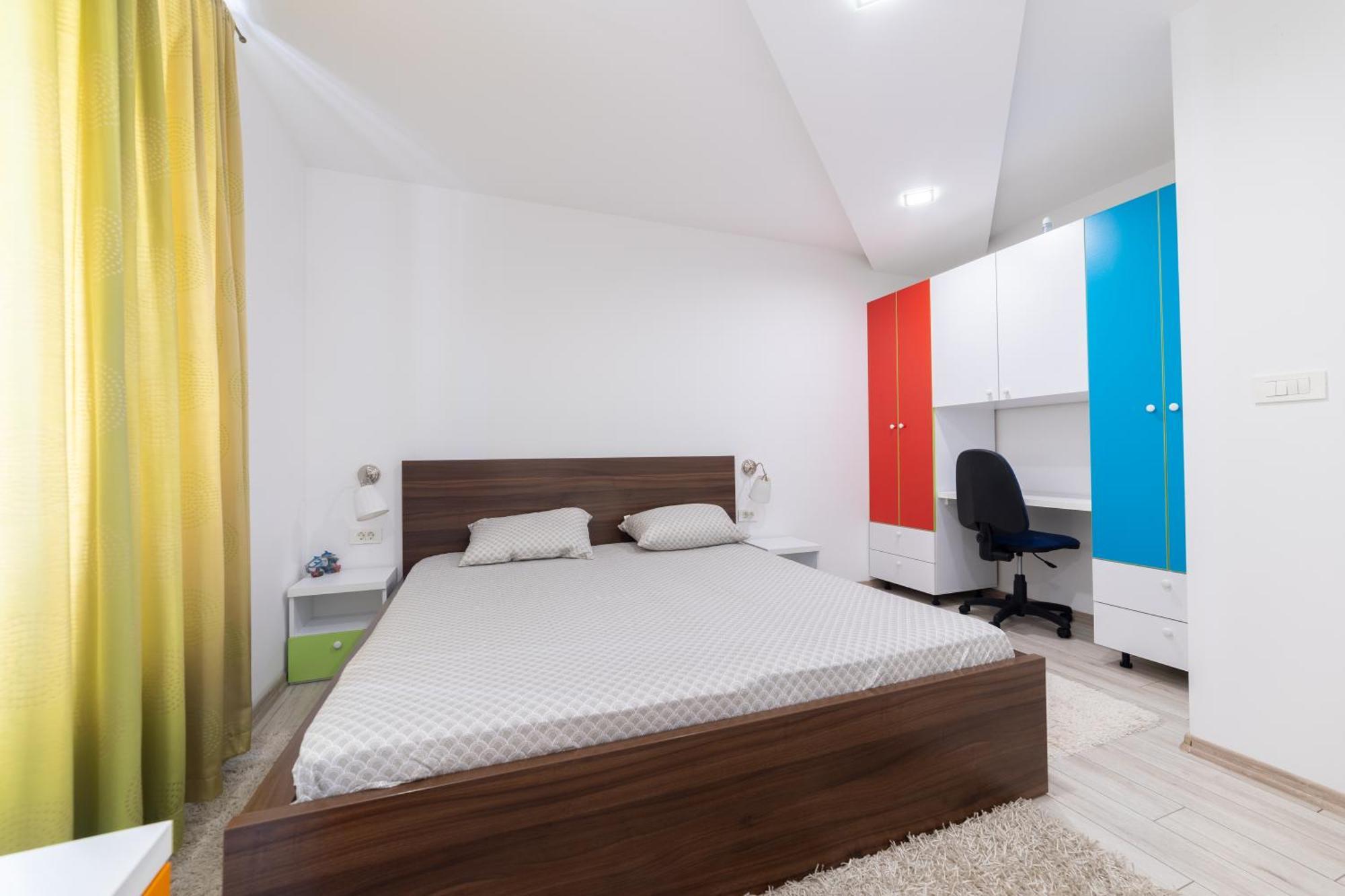 Old Town Colorful Two-Bedroom Apartment 사라예보 외부 사진